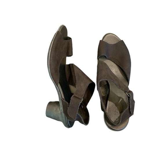 ARCHE Suede Sandals - Picture 3 of 4